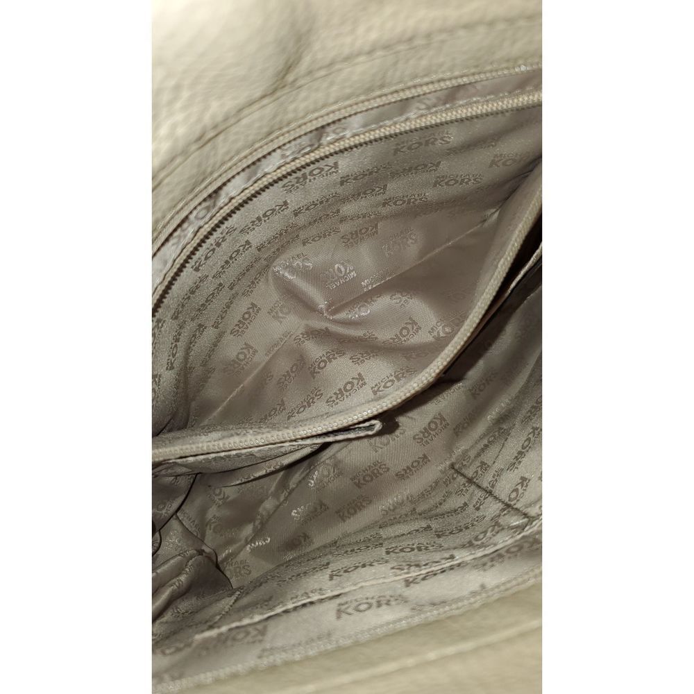 Authentic Michael Kors Whipped Chelsea - Picture 4 of 12